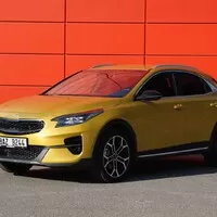 Kia Xceed 1.5 T-GDI Black Edition: Rozumné splnění dětinských snů