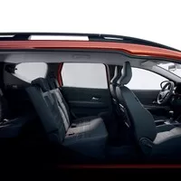 Autíčkářův týden: Třída T, tajemné Lexusy a Dacia Jogger ve finále Českého auta roku