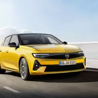 Autíčkářův týden: Třída T, tajemné Lexusy a Dacia Jogger ve finále Českého auta roku
