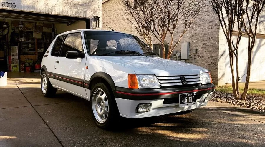 Peugeot 205 GTI