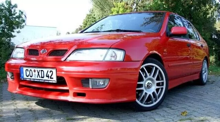 Nissan Primera GT