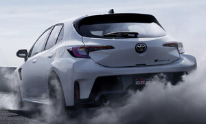 Novinky: Autíčkářův týden: Trochu jiný Lotus, ostrá Toyota a nový motor pro krásný Mercedes