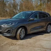Ford Kuga PHEV: Vybírejte s rozmyslem