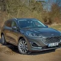Ford Kuga PHEV: Vybírejte s rozmyslem