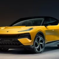 Autíčkářův týden: Trochu jiný Lotus, ostrá Toyota a nový motor pro krásný Mercedes