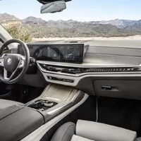 Monstrózní BMW X7, Dongfeng v Česku, centrum e-mobility Hyundai a mazdí šestiválce