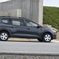 Dacia Jogger Essential: Co nejvíc auta za co nejmíň peněz, prosím