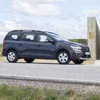 Dacia Jogger Essential: Co nejvíc auta za co nejmíň peněz, prosím