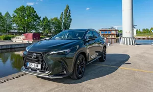 Recenze & testy: Lexus NX 450h+: Oáza klidu a pohody