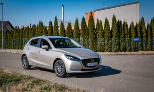 Recenze & testy: Mazda 2 Skyactiv-G - 90: Dlouhý převod dojmu vládne