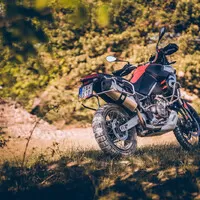 Aprilia Tuareg 660: Volání divočiny, po italsku