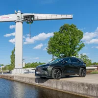 Lexus NX 450h+: Oáza klidu a pohody