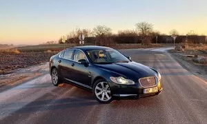 Jaguar XF 4.2 - Kouzlo Britské aristok... ale prd..