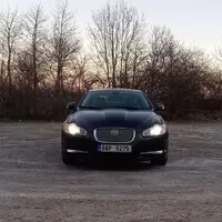 Jaguar XF 4.2 - Kouzlo Britské aristok... ale prd..