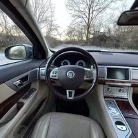 Jaguar XF 4.2 - Kouzlo Britské aristok... ale prd..