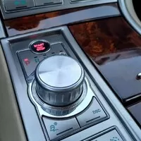 Jaguar XF 4.2 - Kouzlo Britské aristok... ale prd..
