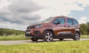 Recenze & testy: Peugeot e-Rifter: Jednoduše