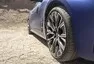 BMW i4 M50 a rozmazaný svět za oknem