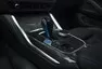BMW i4 M50 a rozmazaný svět za oknem