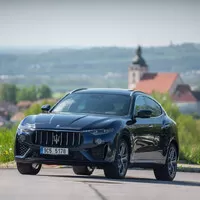 Maserati Levante: Útok na emoce