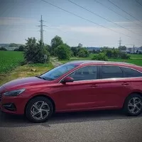 Hyundai i30 1.5 DPi: Šetřit tu neznamená trpět