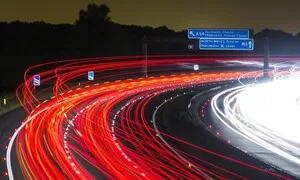 O moučných červech a bezpečném odstupu