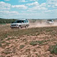 Starý versus nový: Land Rover Discovery dnes a před dvaceti lety