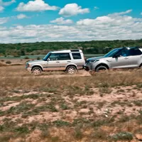 Starý versus nový: Land Rover Discovery dnes a před dvaceti lety