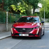 Peugeot 308 SW GT BlueHDI 130: V barvách Francie