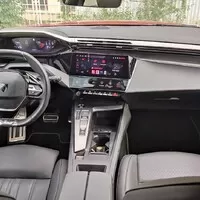 Peugeot 308 SW GT BlueHDI 130: V barvách Francie