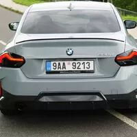 BMW 220d: Tenká hranice
