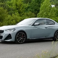 BMW 220d: Tenká hranice