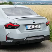 BMW 220d: Tenká hranice