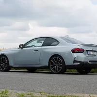 BMW 220d: Tenká hranice