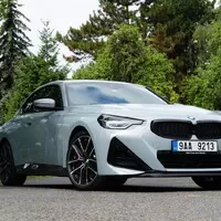 BMW 220d: Tenká hranice