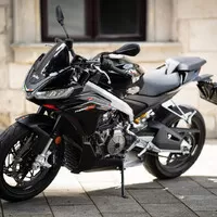 Aprilia Tuono 660 Factory: Italská láska