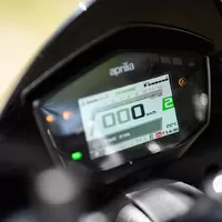 Aprilia Tuono 660 Factory: Italská láska