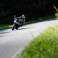 Aprilia Tuono 660 Factory: Italská láska
