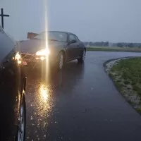 cíl dosažen přesně na minutu. Alfa a Maserati v Repechách při východu slunce