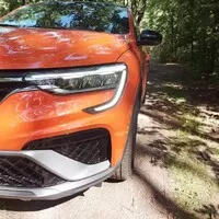 Renault Arkana TCe 160 EDC: Stylový, ale i praktický