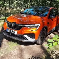 Renault Arkana TCe 160 EDC: Stylový, ale i praktický