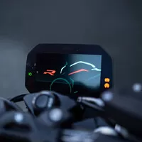 BMW S1000R: Jedno "R" stačí.