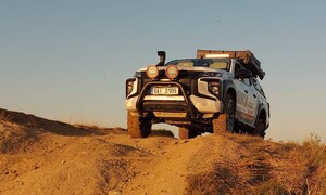 Recenze & testy: Mitsubishi L200 Rock Proof EVO2: Tohle nepotřebuji, ale chci