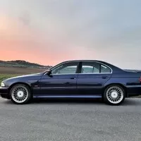 Krab už zase snílkoval v bazaru: Alpina B10 V8