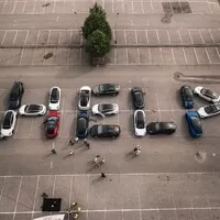 Norové hladovějí za lepší Teslu