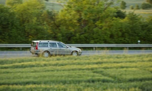Autíčkář se ptá: Kolik kilometrů vydrží vaše auto?