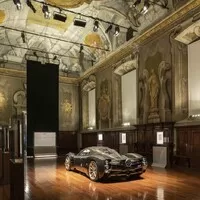 Autíčkářův týden: Pagani má Utopii, Ferrari má Purosangue, Kia má Niro na třetí. Ó my se máme!