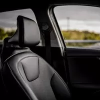 Autíčkářův týden: Pagani má Utopii, Ferrari má Purosangue, Kia má Niro na třetí. Ó my se máme!