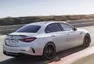 Autíčkářův týden: Nové eMko od BMW, hybridní AMG a švédská legenda v novém