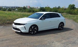 Recenze & testy: Opel Astra 1.2 Turbo: I Opel může být šik